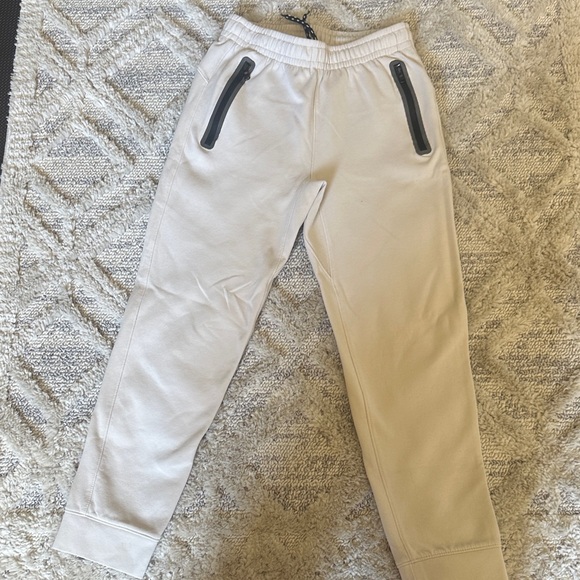Old Navy Tech Kids Jogger Pants - Gray, Cream, and Black - Picture 9 of 12